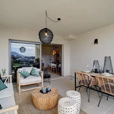 Boho Style Flat- Acosta Apartment Estepona